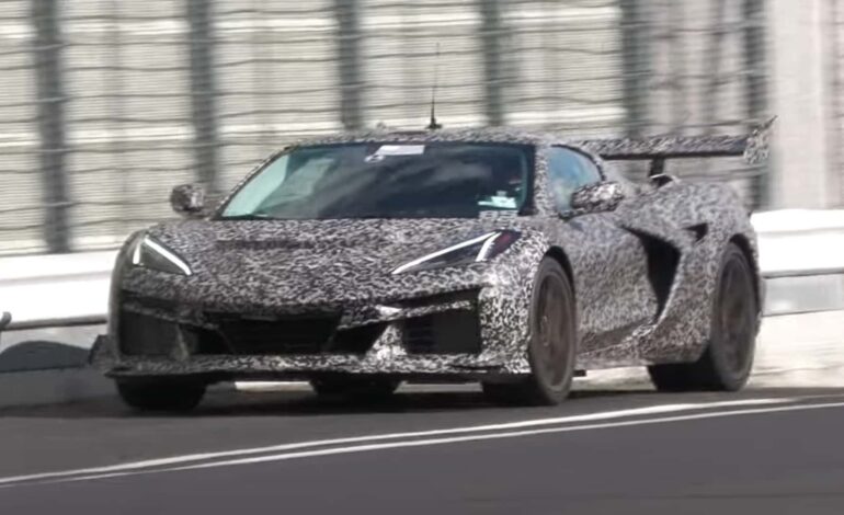 Corvette Zora prototipi, Nürburgring’de turlarken görüntülendi!