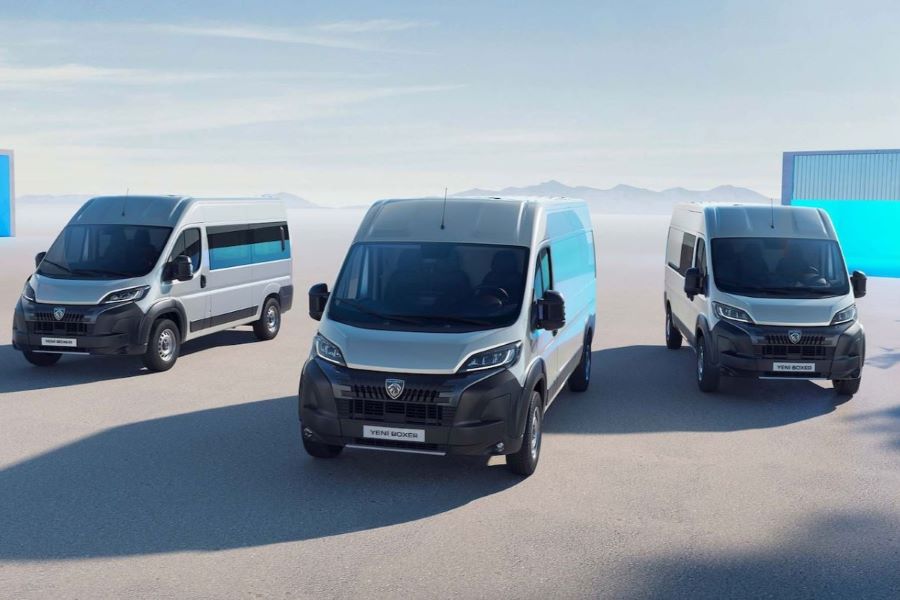 Peugeot Boxer İlk Defa Otomatik Şanzımanla Tanıtıldı