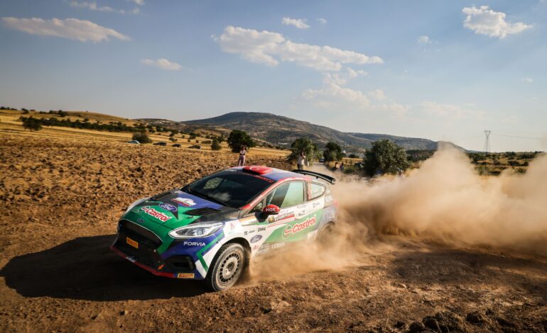 Castrol Ford Team Türkiye, Eskişehir ESOK Rallisi’nde Zirvedeki Yerini Korumayı Hedefliyor